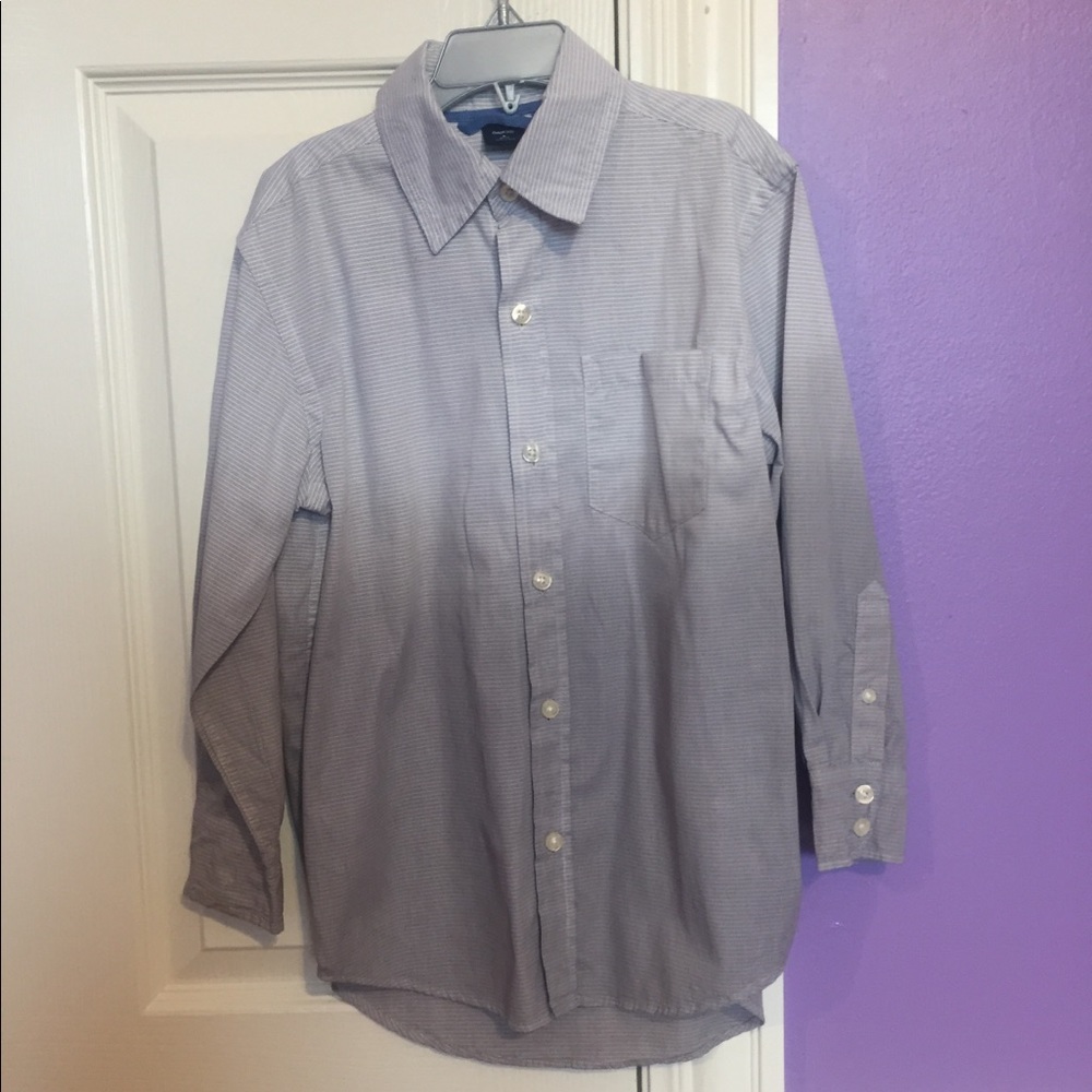 Gap gray ombre button down